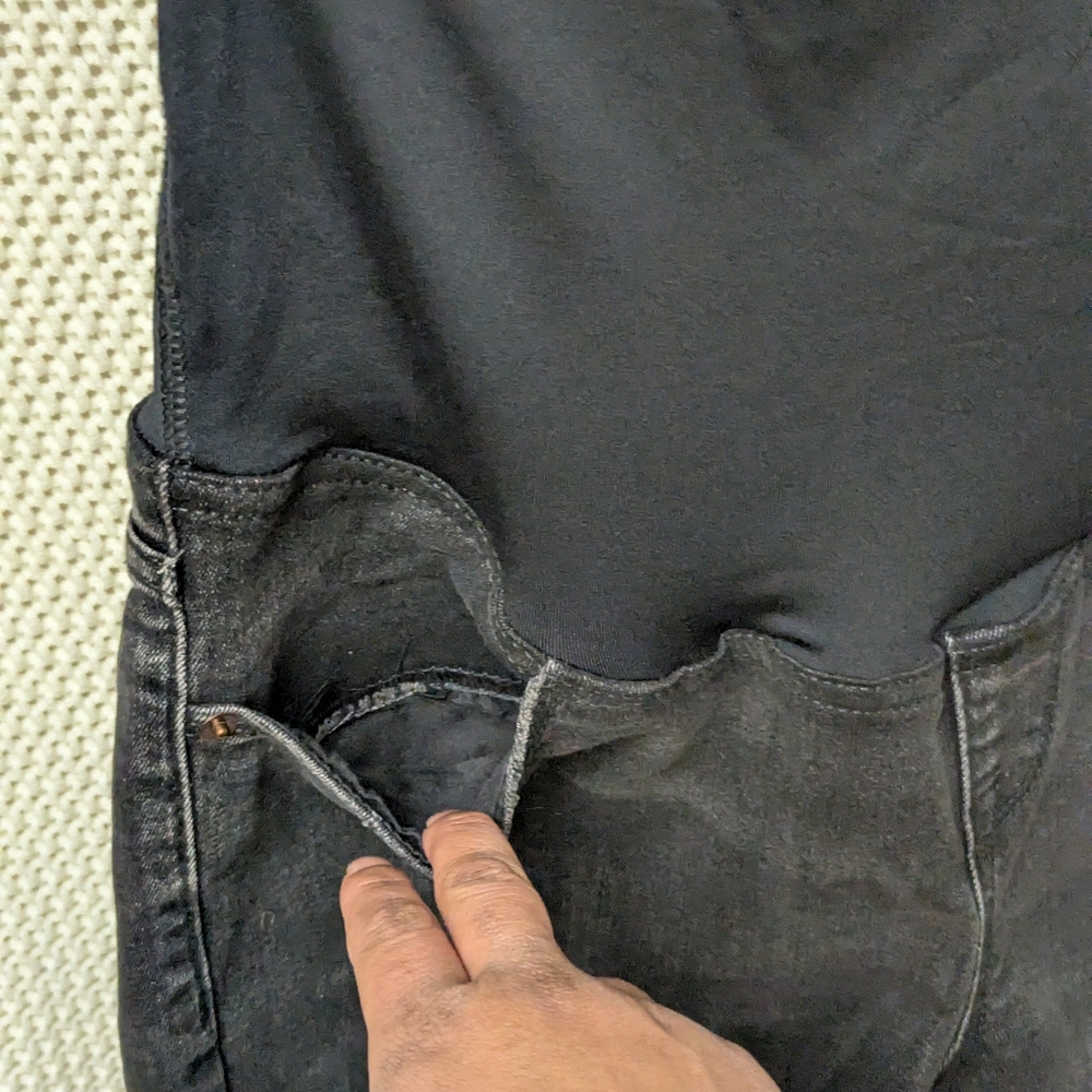Isabel maternity shorts - Picture 3 of 8